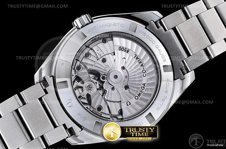 1031 OMG0659 – Aqua Terra 150m